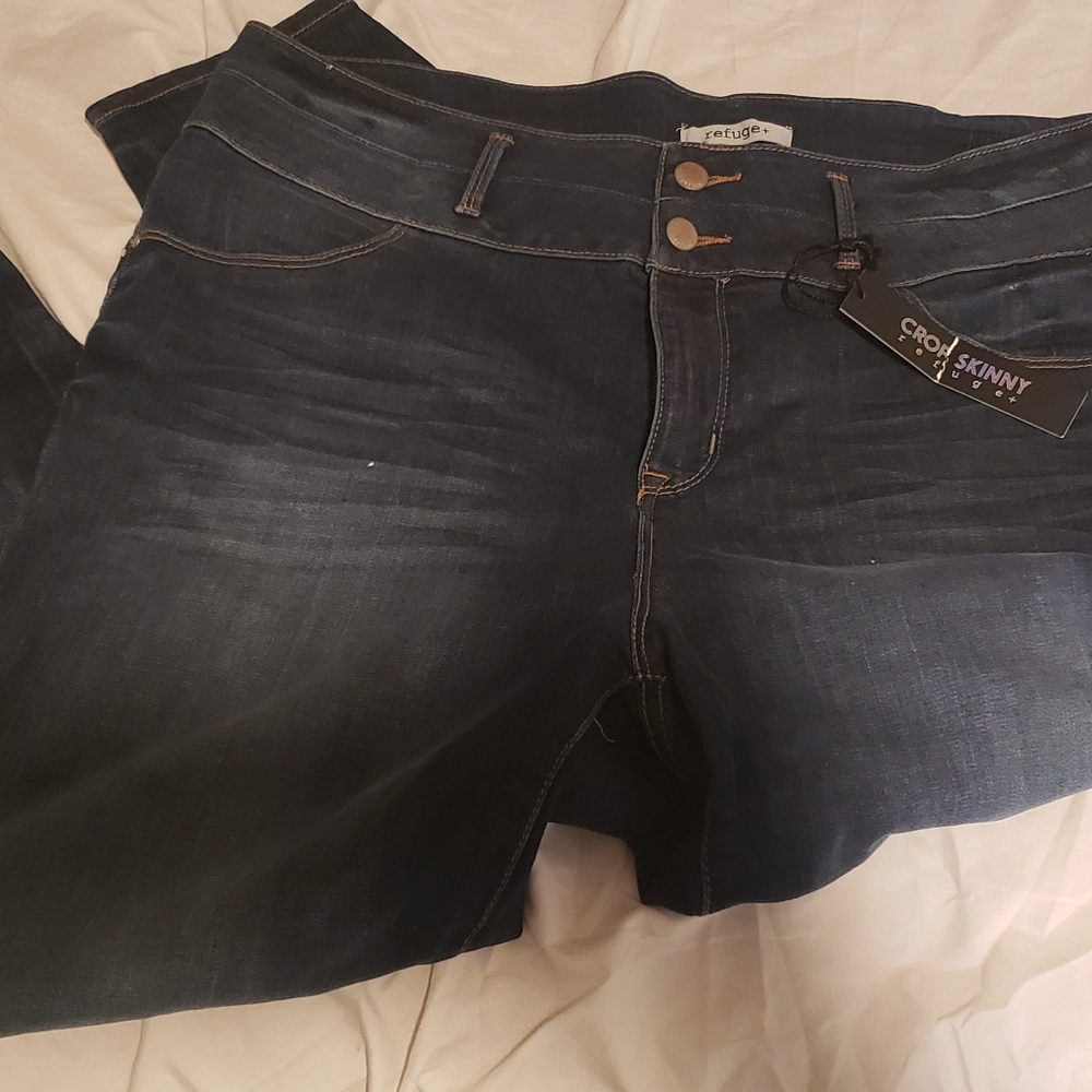 Refuge crop skinny jeans 18